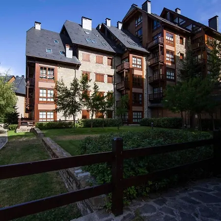 Apartment Montoliu De Alma De Nieve *